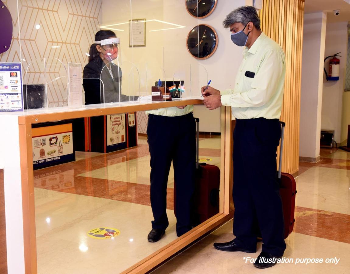 Hotel Blue Executive Near Chhatrapati Shivaji International Airport Mumbai Exterior photo